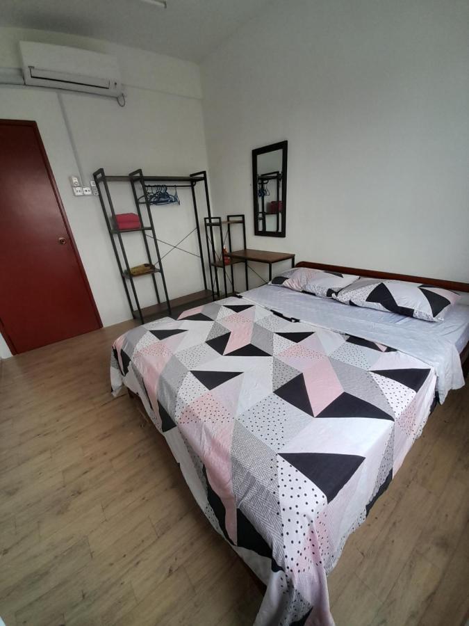 קואלה טרנגאנו Adinda Homestay מראה חיצוני תמונה